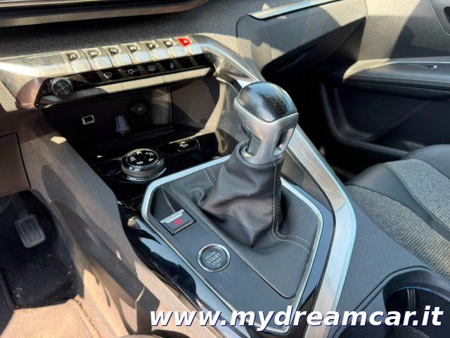 PEUGEOT 3008 PureTech Turbo 130 S&S Allure