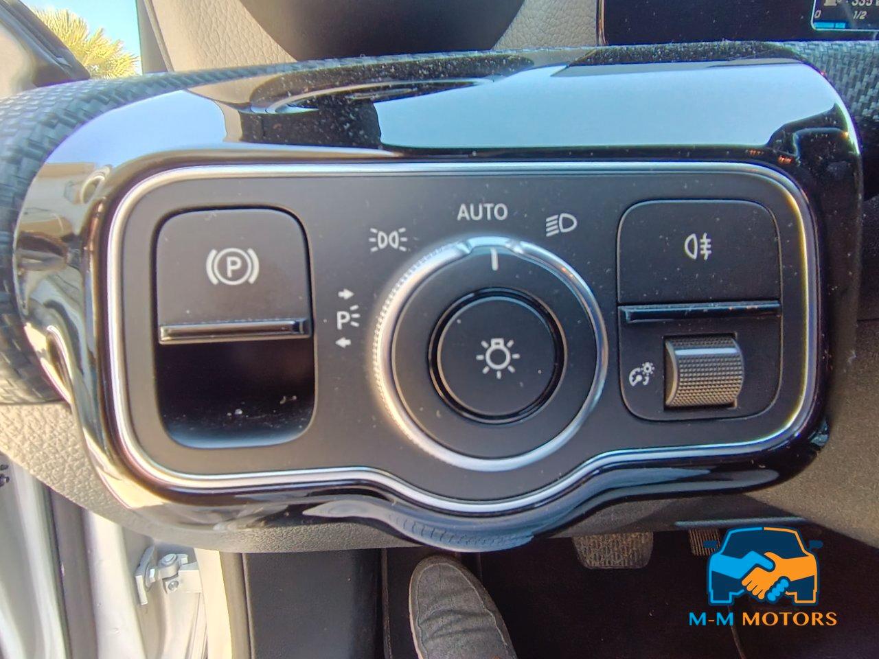 Mercedes A 180 AUTOMATICA/SEQUENZIALE BUSSINESS