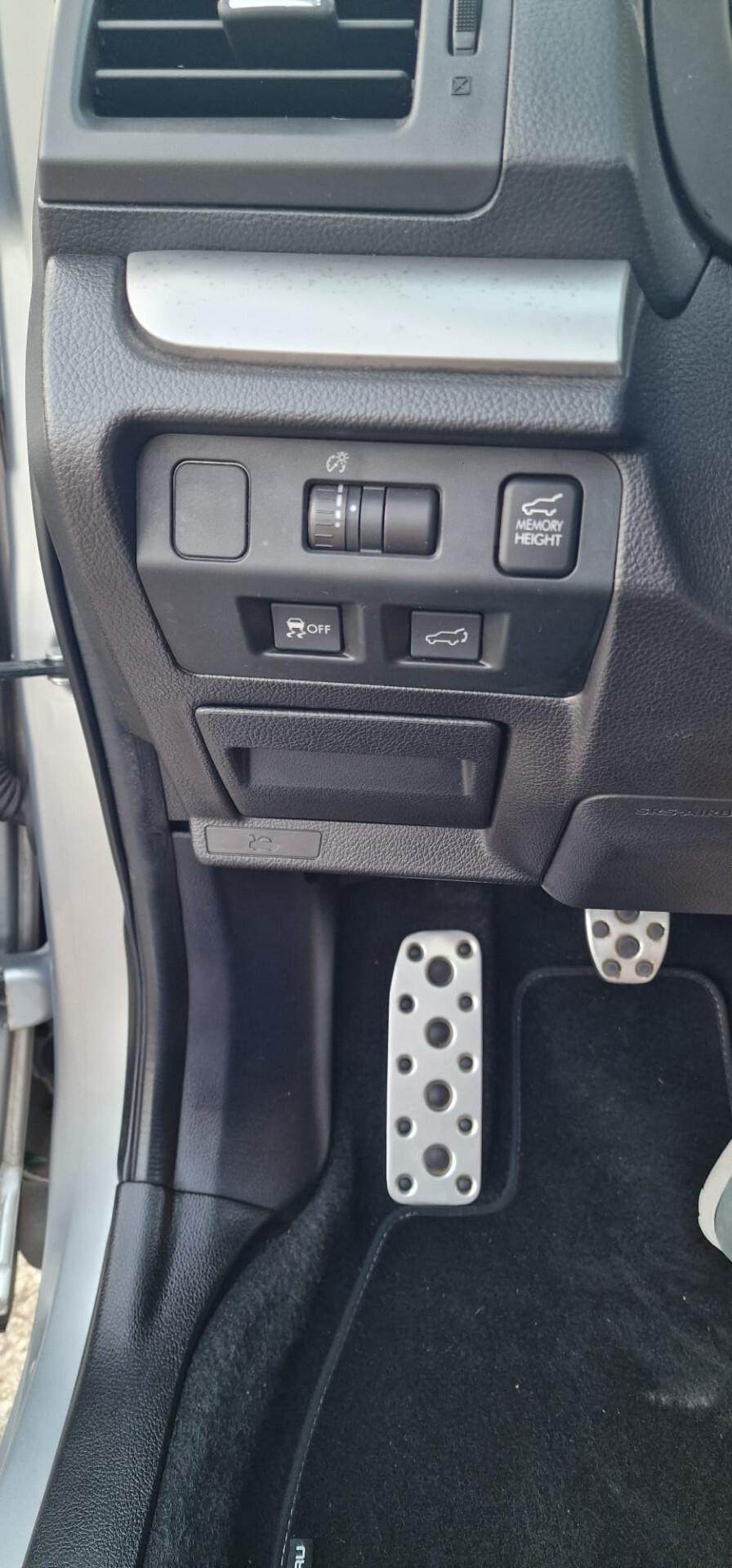 Subaru Forester 2.0D -S DYNAMIC 2015