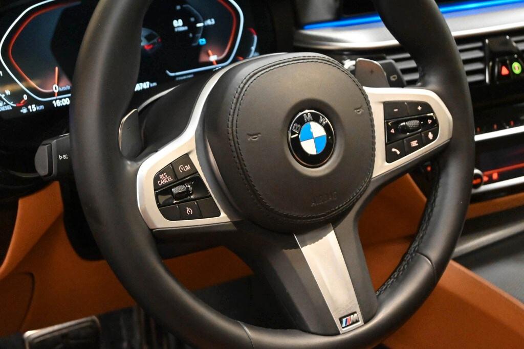 BMW Serie 5(G30/31/F90) 520d 48V xDrive Touring...