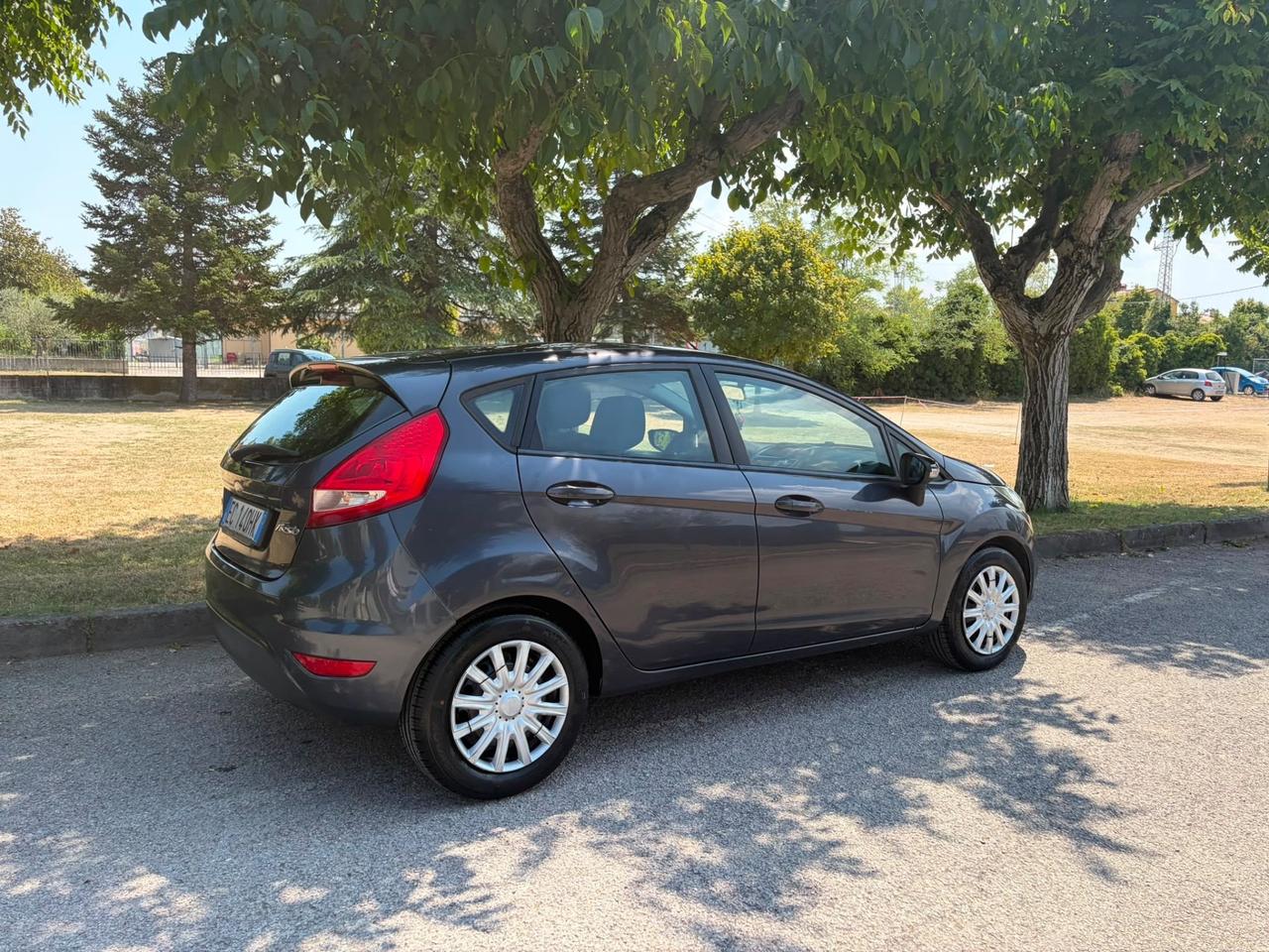Ford Fiesta 1.4 TDCi accessoriata 5 porte
