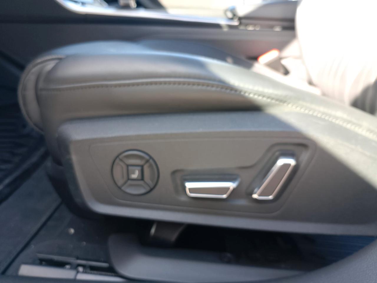 Audi RS6 RS 6 Avant 4.0 TFSI V8 quattro tiptronic