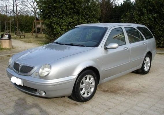 LANCIA Lybra 1.6i 16V cat Station Wagon LS