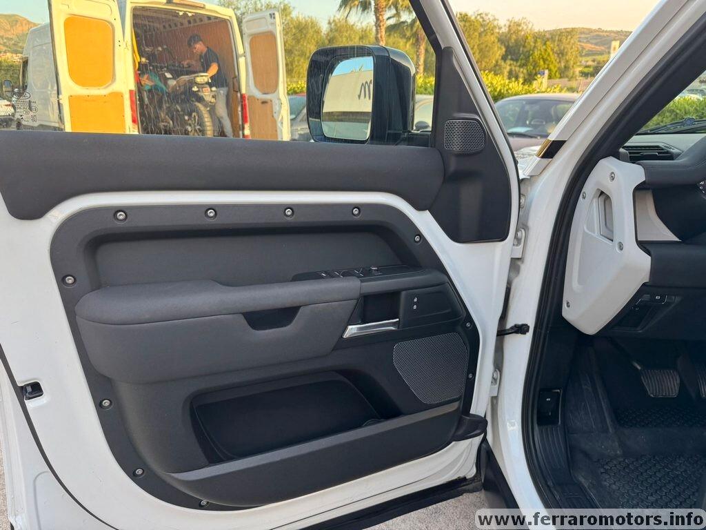 Land Rover Defender 110 2.0 SD4 AWD Auto S A 579 EURO AL MESE SENZA ANTICIPO