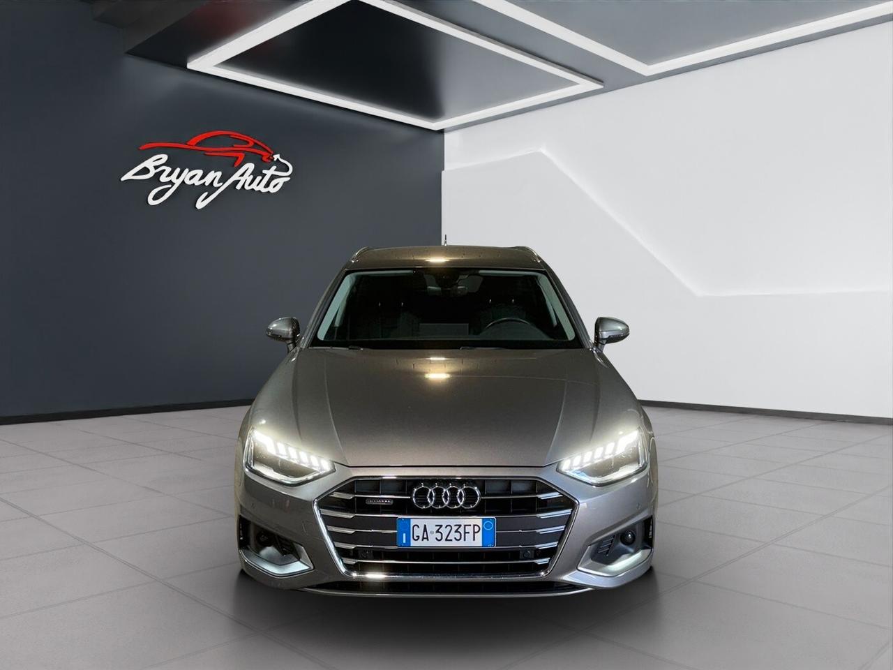 Audi A4 40 TDI quattro S tronic Business Advanced