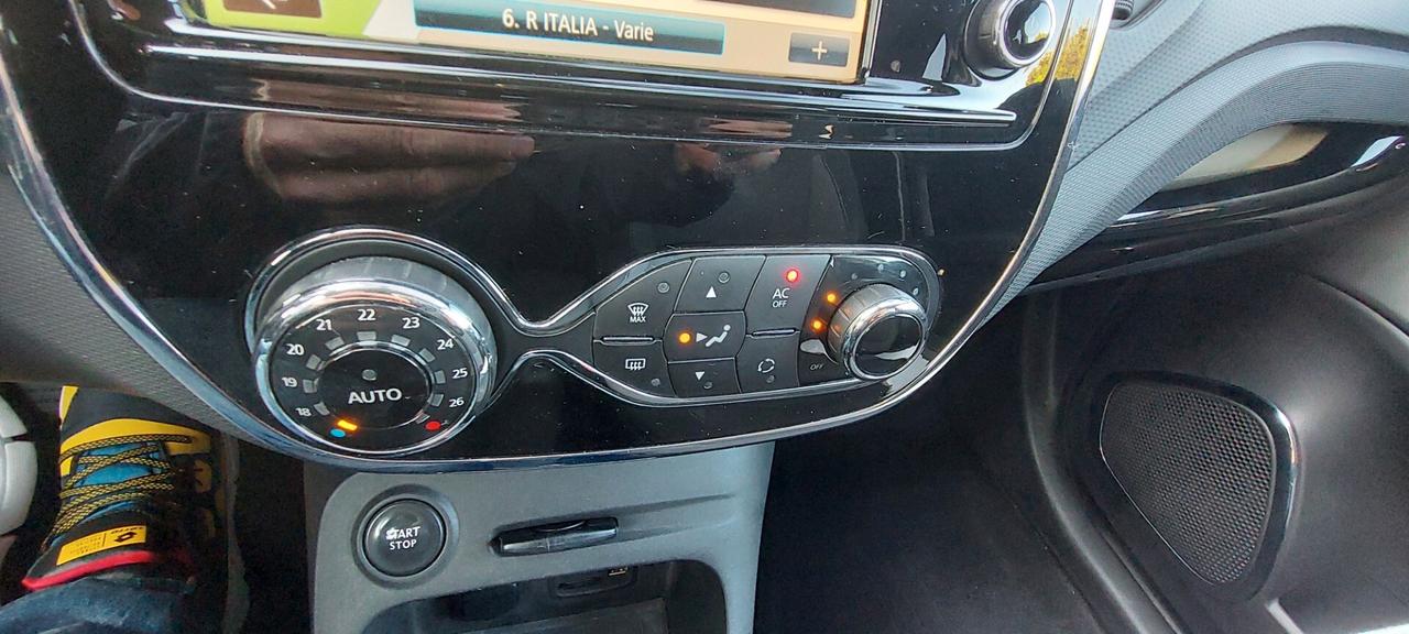 CAPTURE 1,5 DIESEL 90 CV NAVIGATORE LEGA CRUISE RETROCAMERA X NEOPATENTATI IMPECCABILE