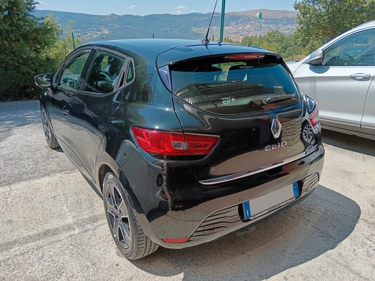 Renault Clio 1.5 DCI 75CV DUEL NAVI RETROCAMERA
