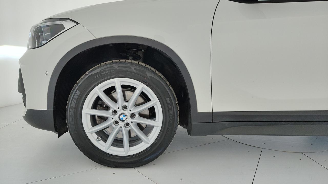 BMW X1 F48 2019 - X1 sdrive18d Business Advantage auto
