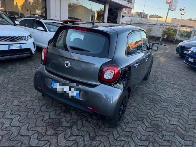 SMART ForFour 70 1.0 Passion