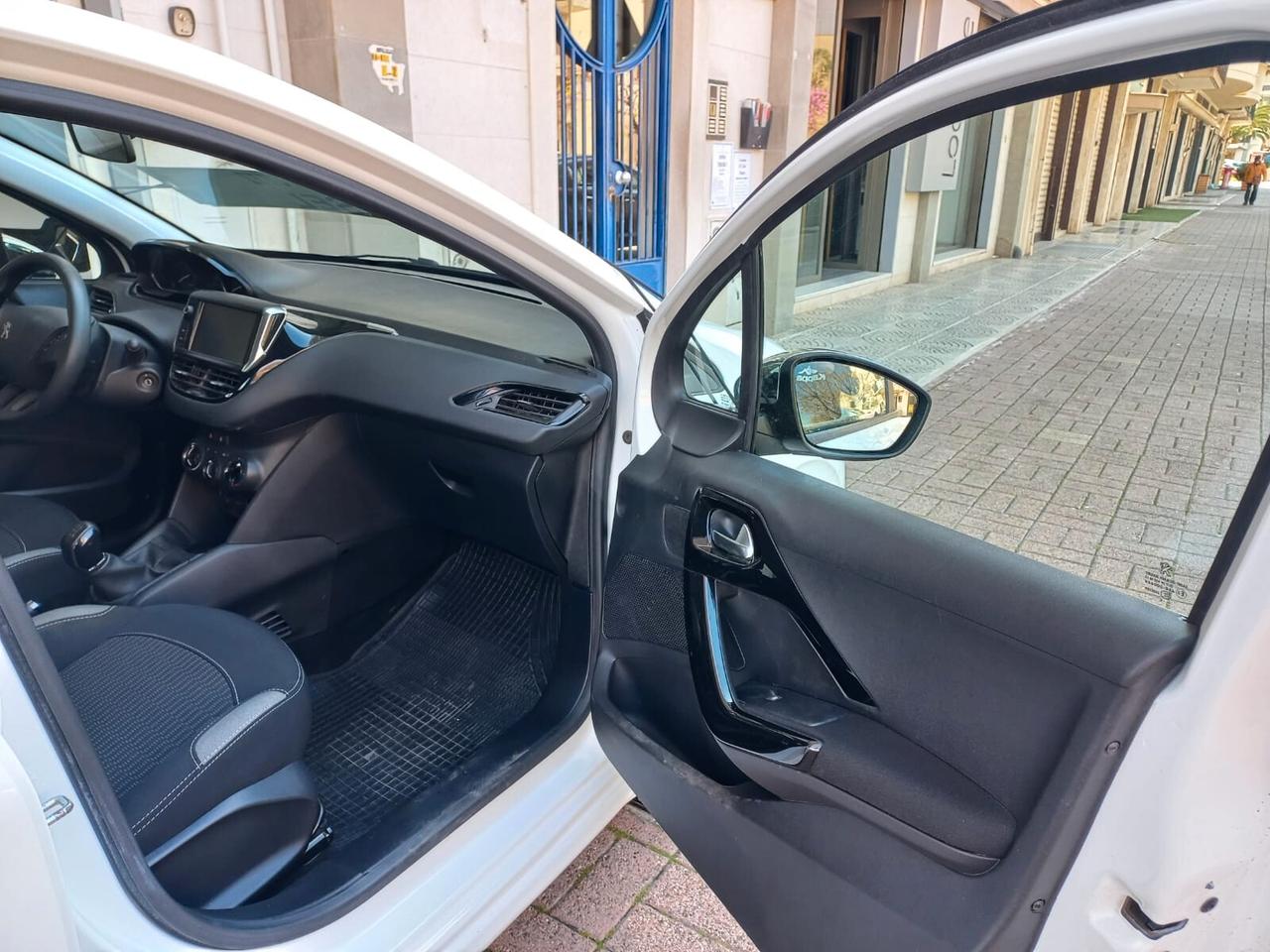 Peugeot 208 BlueHDi 75 5 porte Active