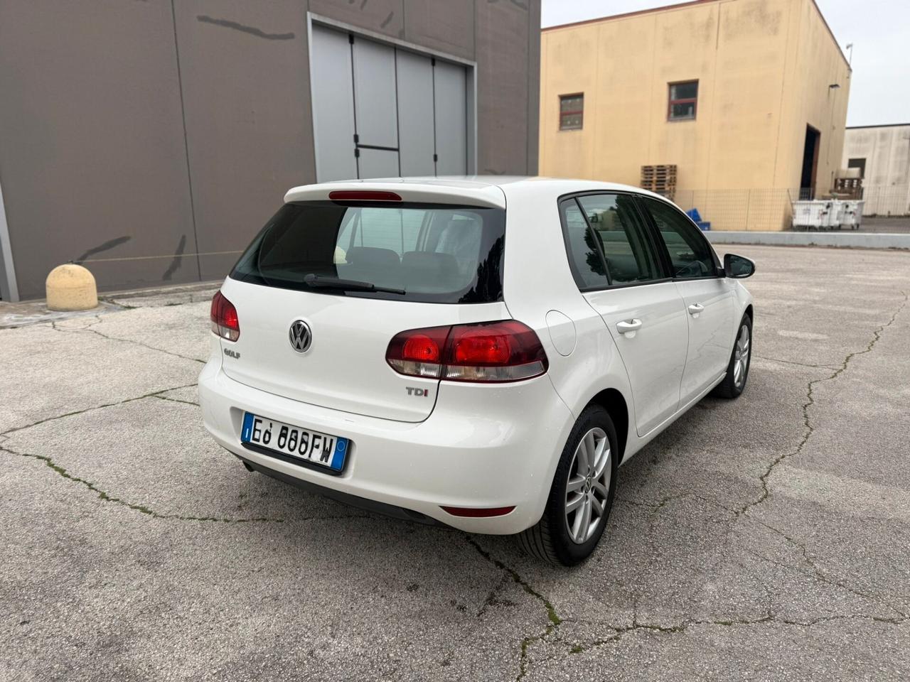 VW GOLF 6 1.6 TDI 2012 12 MESI DI GARANZIA