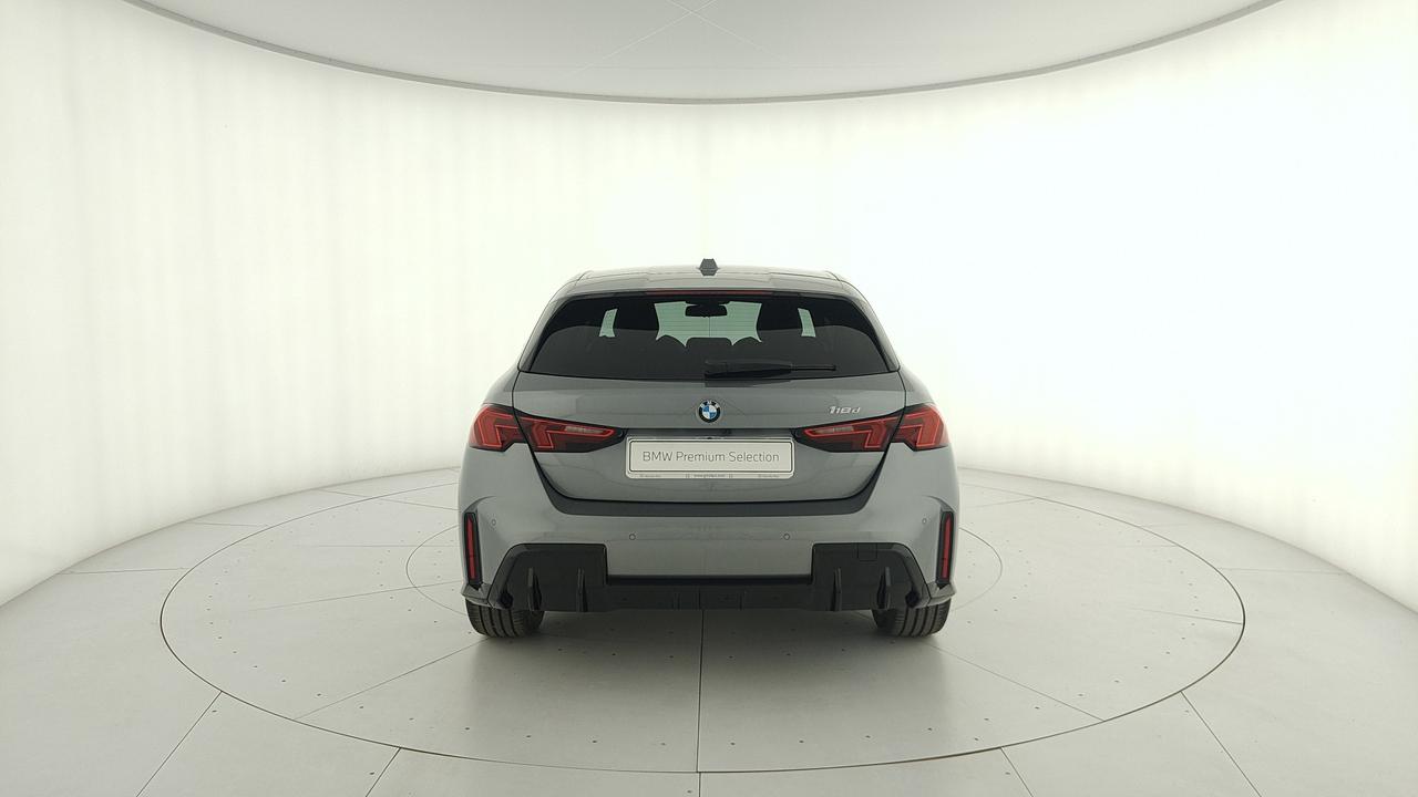 BMW Serie 1 F70 - 118d MSport auto