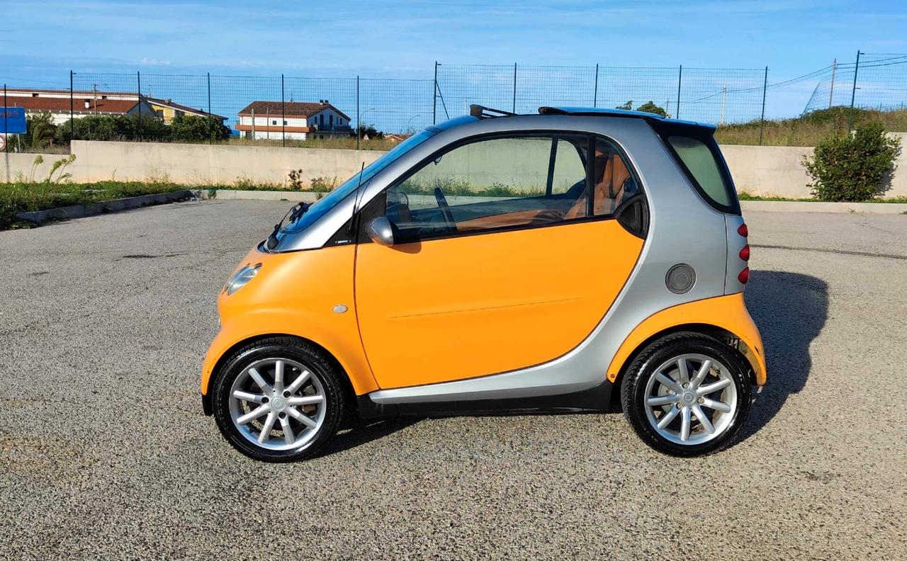 Smart ForTwo 700 coupé grandstyle (45 kW)