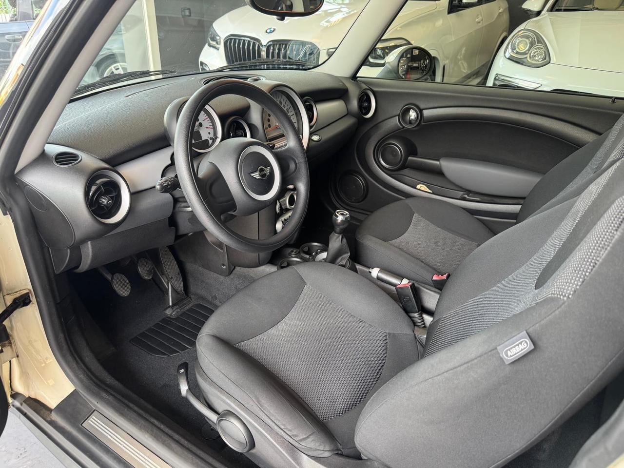 Mini 1.6 16V Cooper