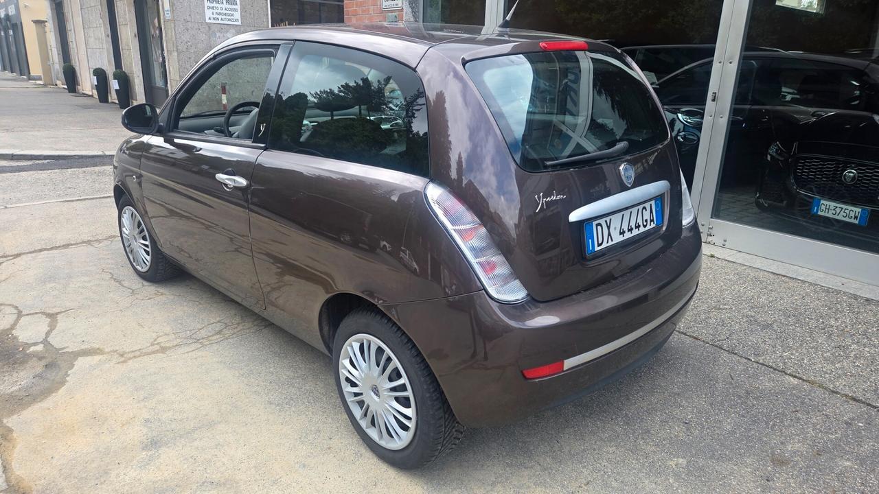 Lancia Ypsilon 1.2 Argento