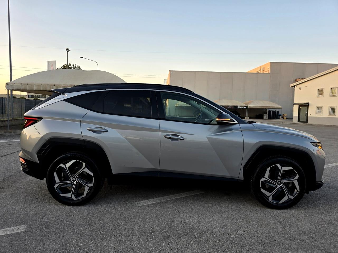 Hyundai Tucson 1.6 hev Xline 2wd auto