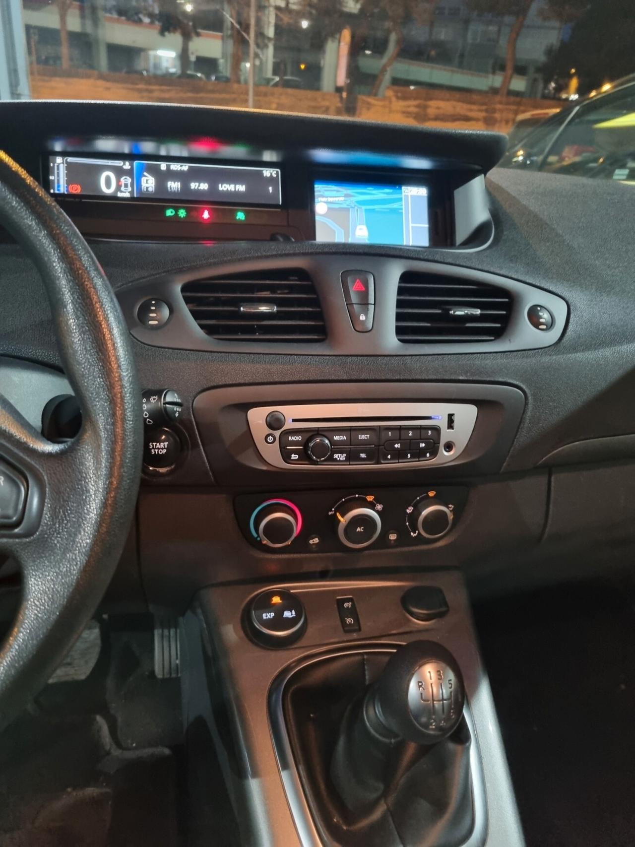 Renault Scenic Scénic XMod Cross 1.5 dCi 110CV Start&Stop Energy