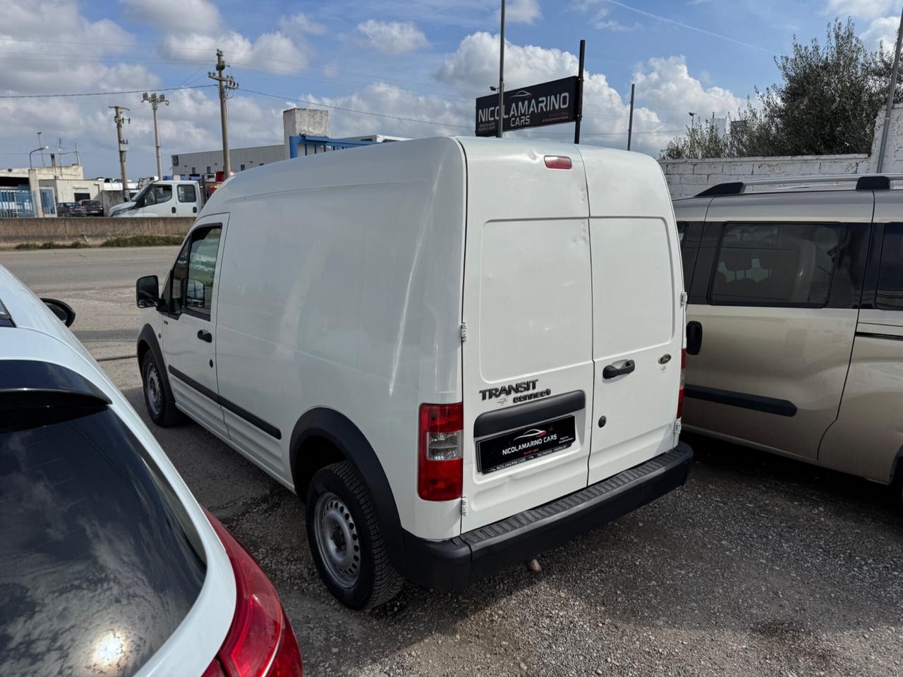 Ford Tourneo Connect “TETTO ALTO”