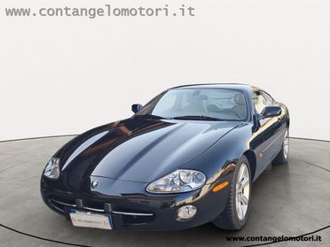 JAGUAR XK8 4.2 Coupé