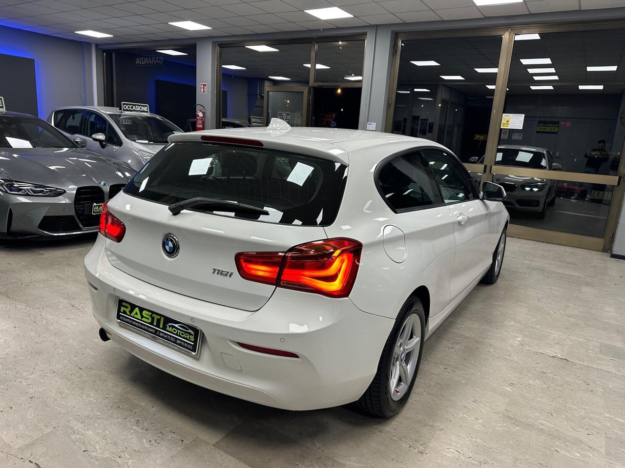 Bmw 116 116i 5p. Urban