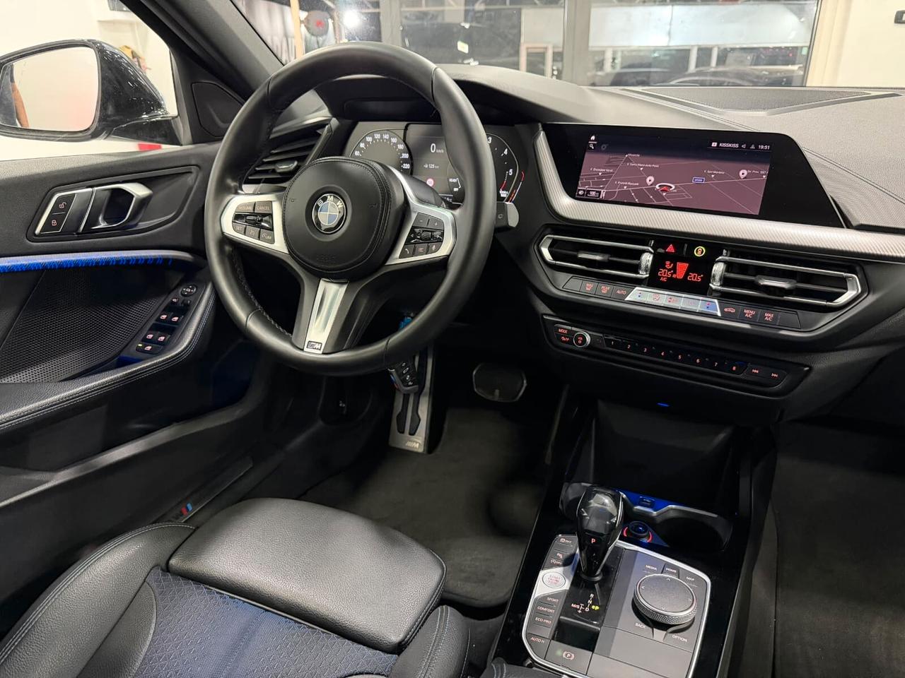 Bmw 116 116d 5p. Msport