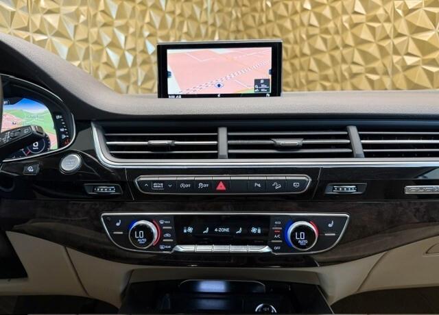 Audi Q7 50 TDI quattro tiptronic Sport Plus