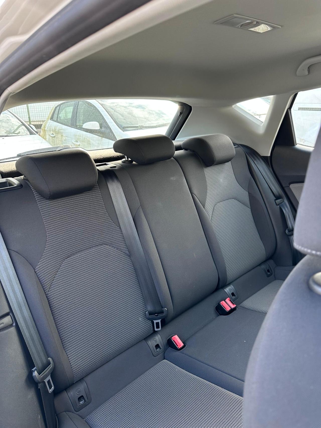 Seat Leon 1.5 TGI DSG 5p. Business INCIDENTATA