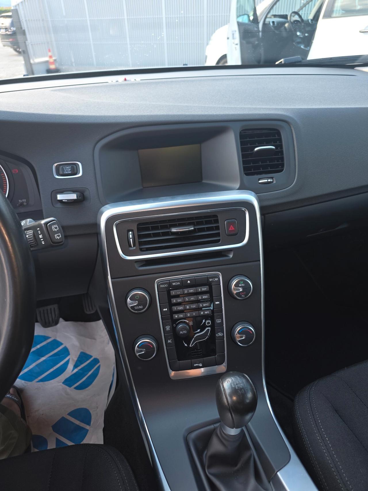 Volvo V60 D2 1.6 115cv Drive perfetta e garantita 12M
