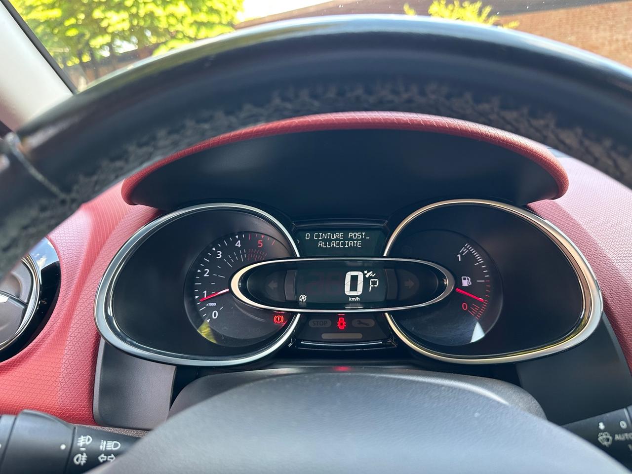 Renault Clio dCi 8V 90CV EDC Start&Stop 5 porte Energy Intens