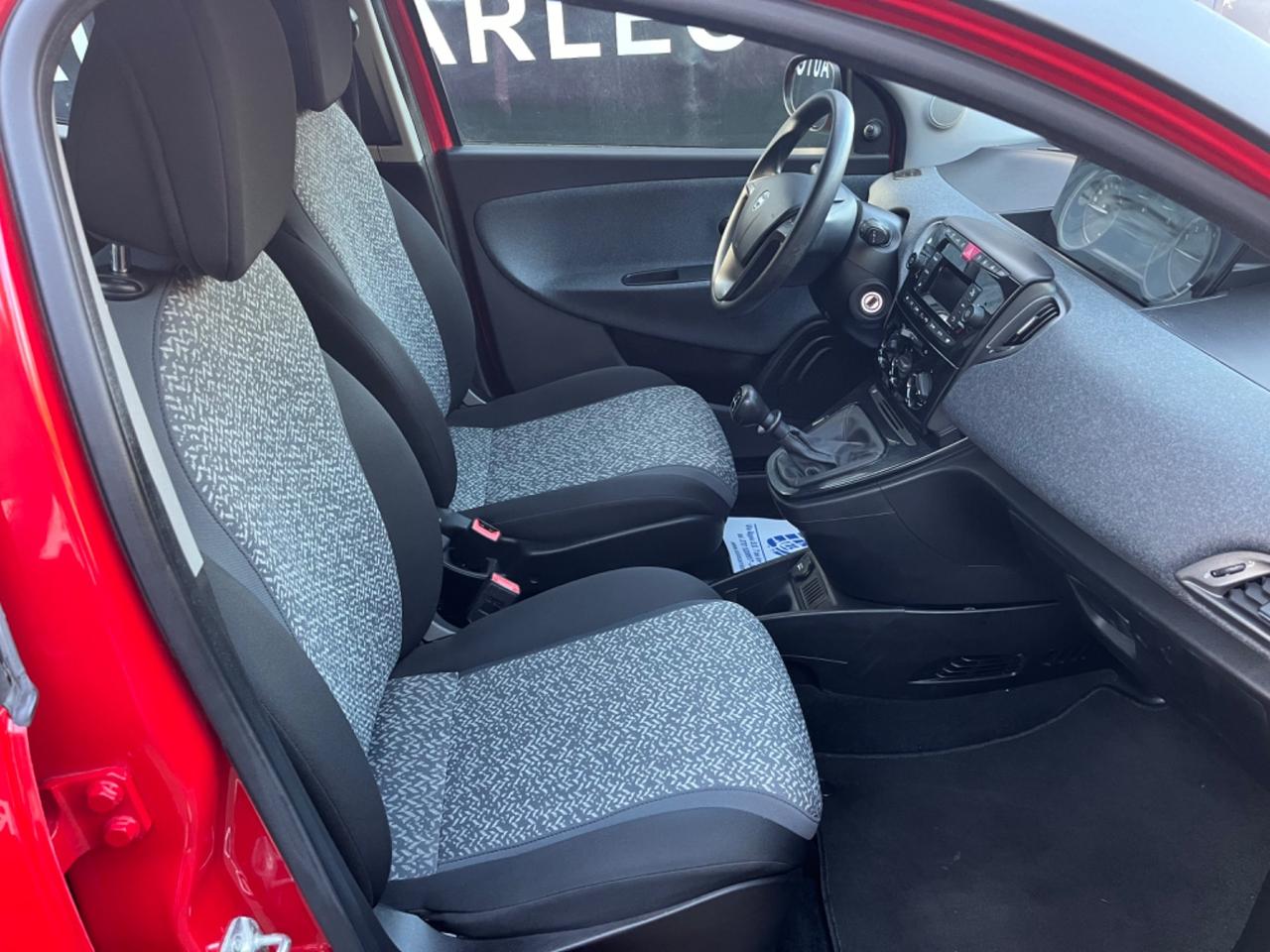 Lancia Ypsilon 1.2 Benzina/gpl di serie Elefantino Blu