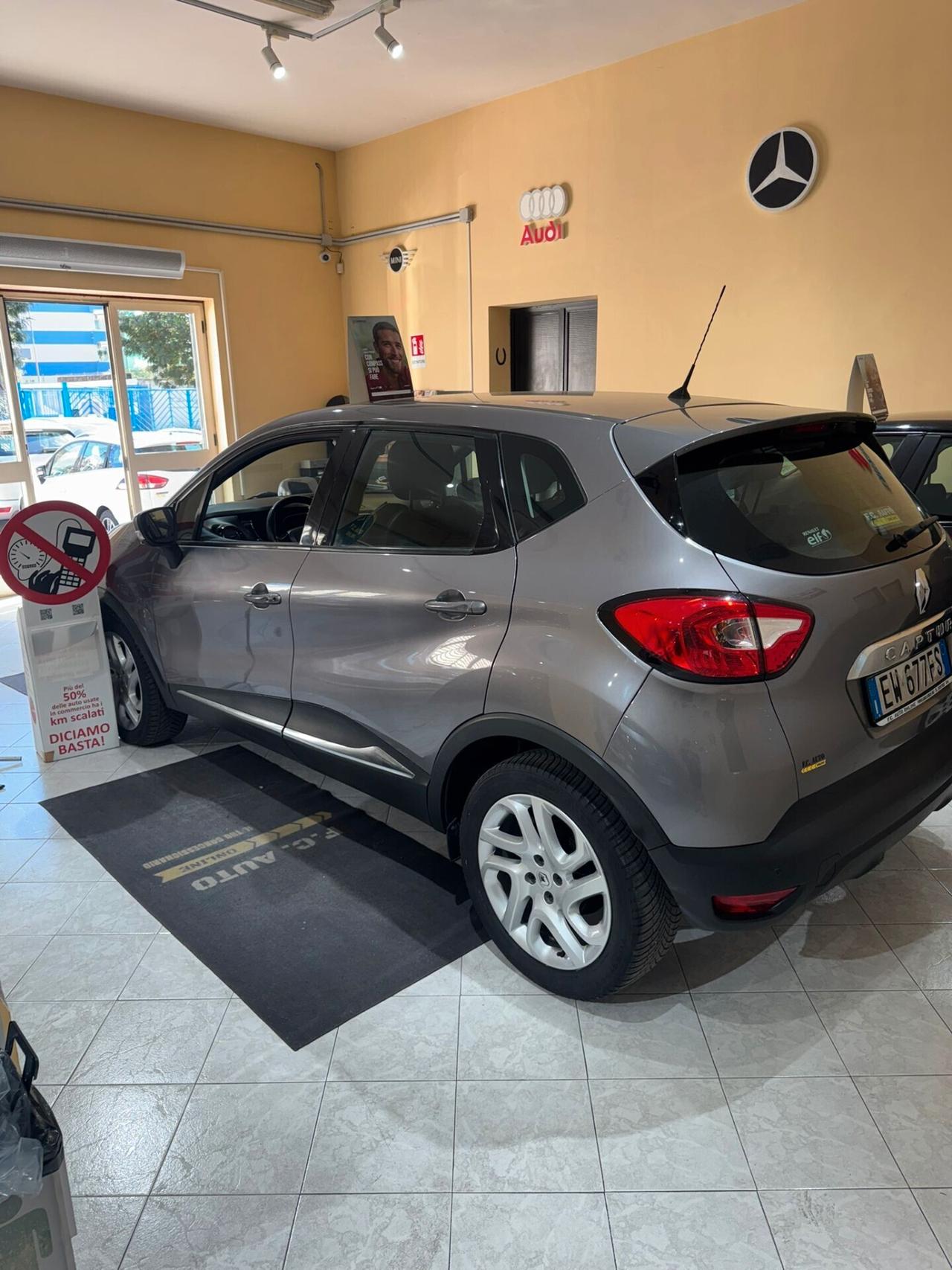 Renault Captur 1.5 dCi 8V 90 CV EDC Energy R-Link