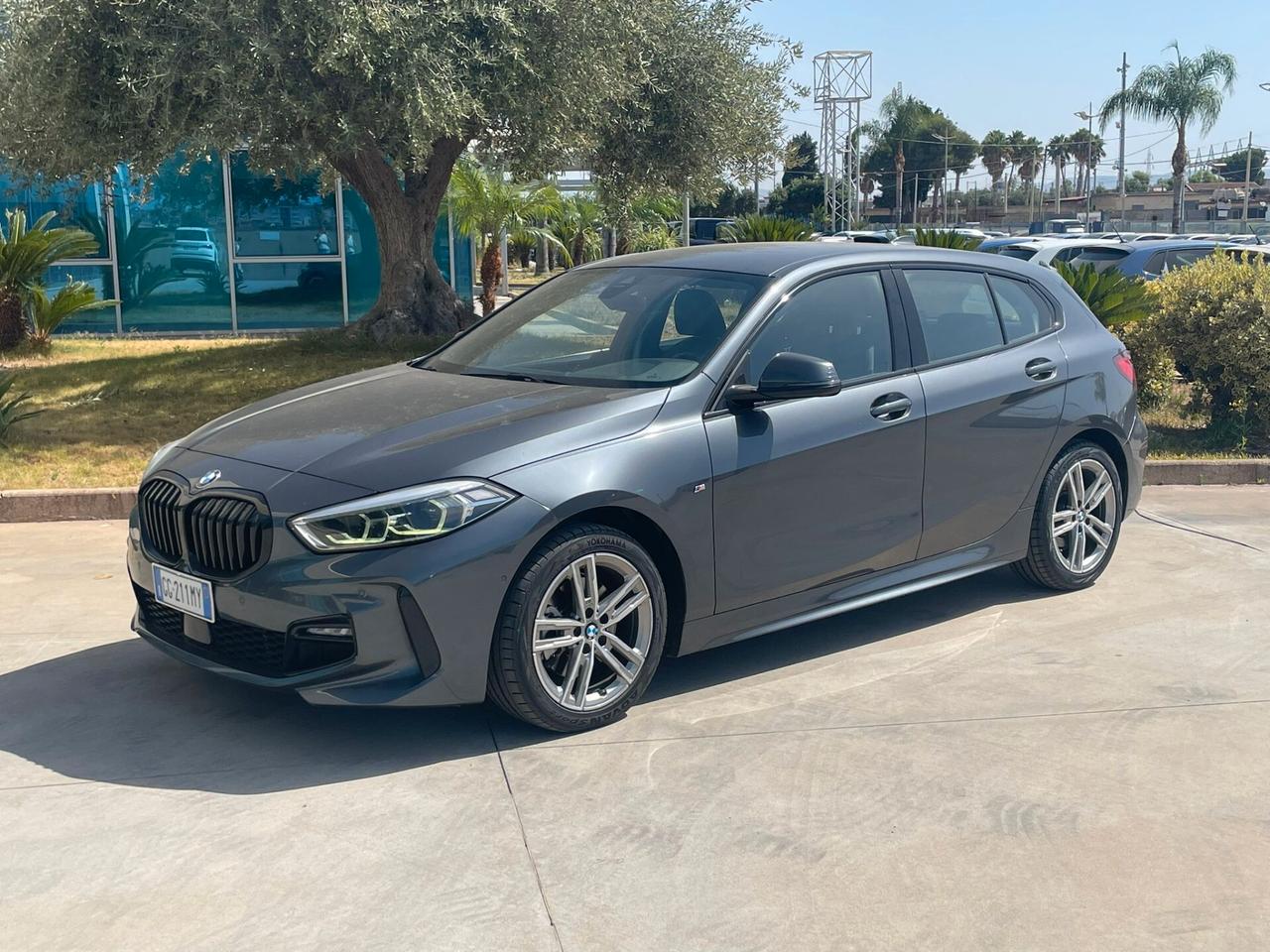 Bmw 116d Msport possibilità noleggio no scoring