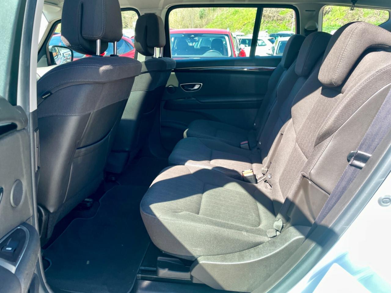 Renault Espace 1.6 dCi 130cv 6m NAVI-bixeno
