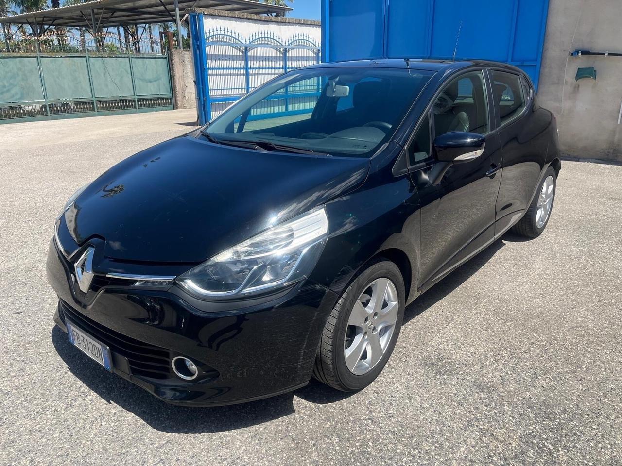 Renault clio 5 P-1.2 benz/75 cv-full -2012