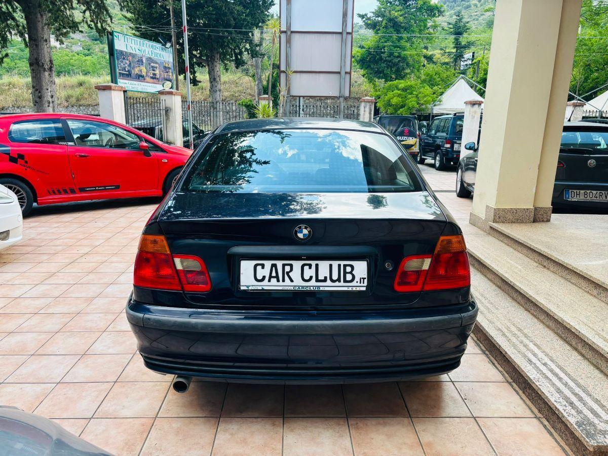 BMW - Serie 3 - 318i 4 porte