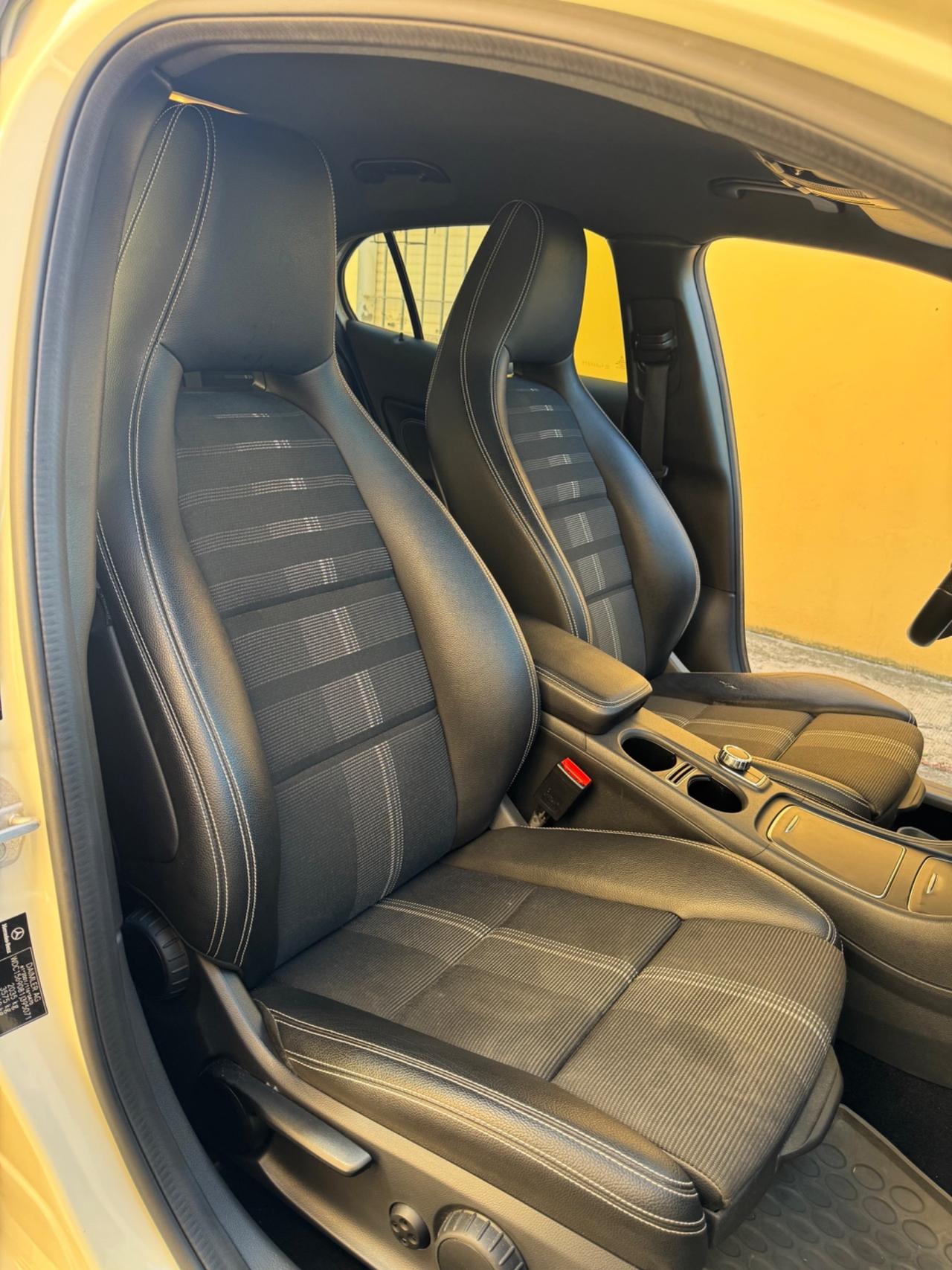 Mercedes-benz GLA 200 d Automatic Premium