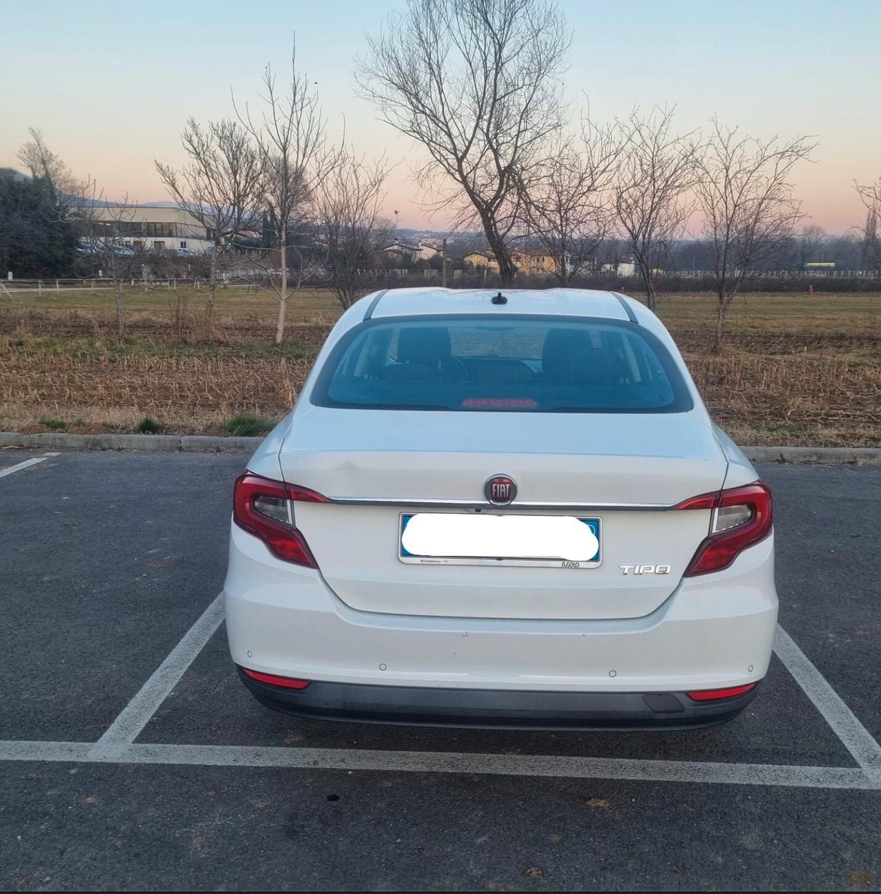 Fiat Tipo 1.6 Mjt S&S 5 porte Lounge