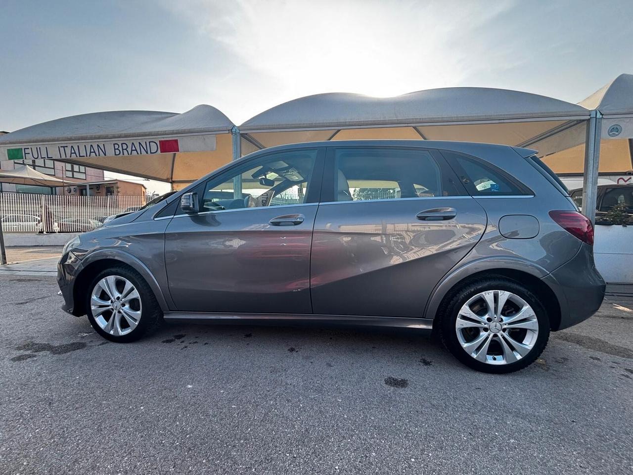 Mercedes-benz B 200 NGD Sport