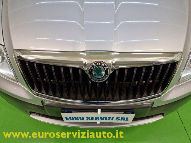 SKODA Octavia 1.8 TFSI 4x4 Wagon Scout