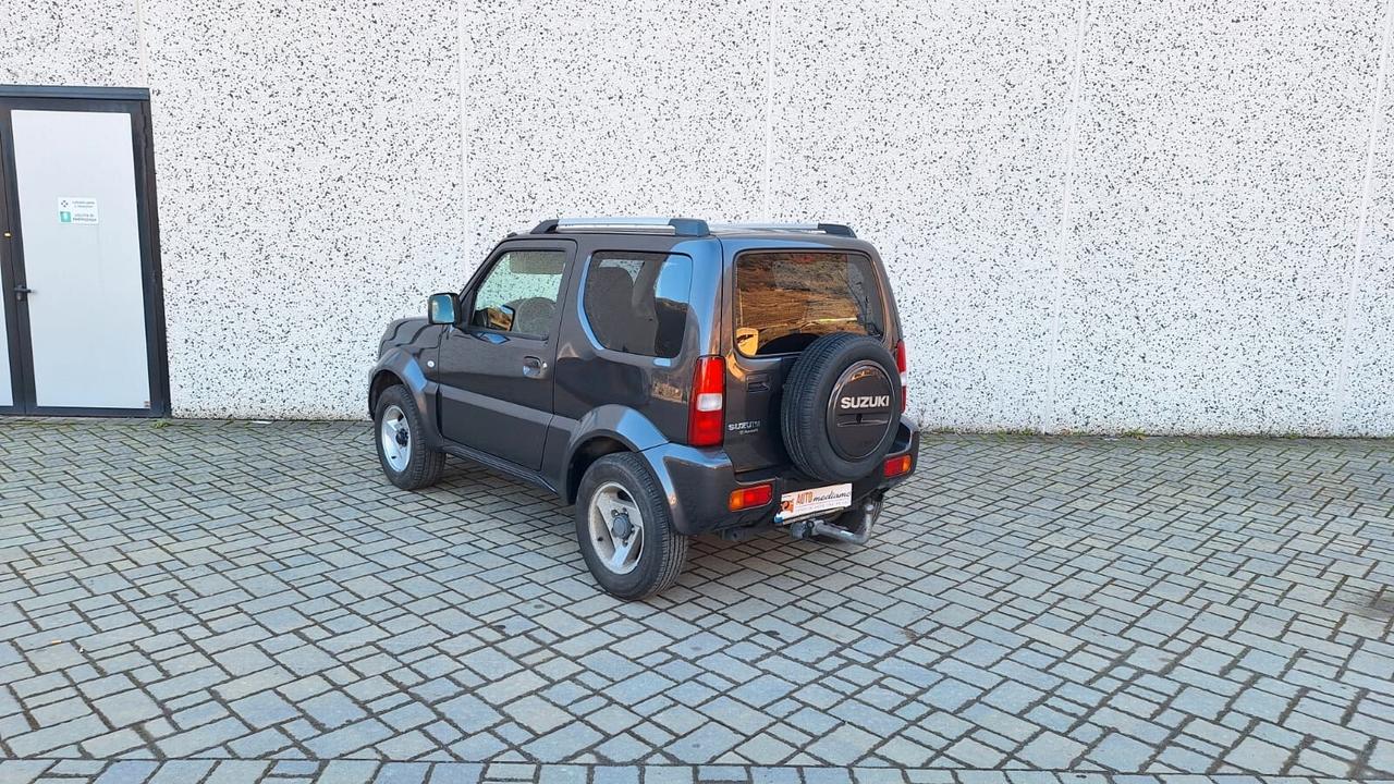 Suzuki Jimny EVO Pelle Gancio traino