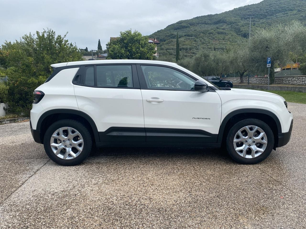 Jeep Avenger 1.2 Turbo 100cv Altitude - PERFETTA !!!