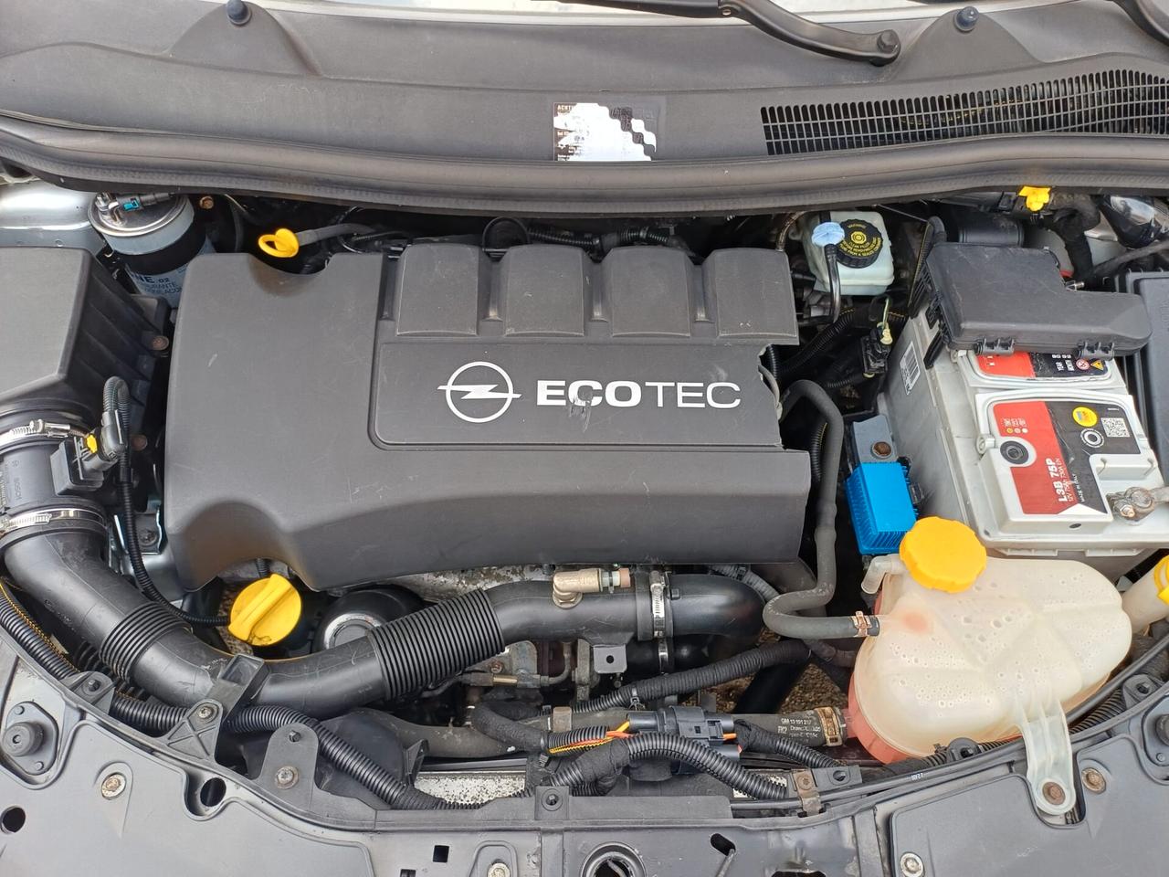 Opel Corsa 1.3 diesel 5 p Cosmo - 2010