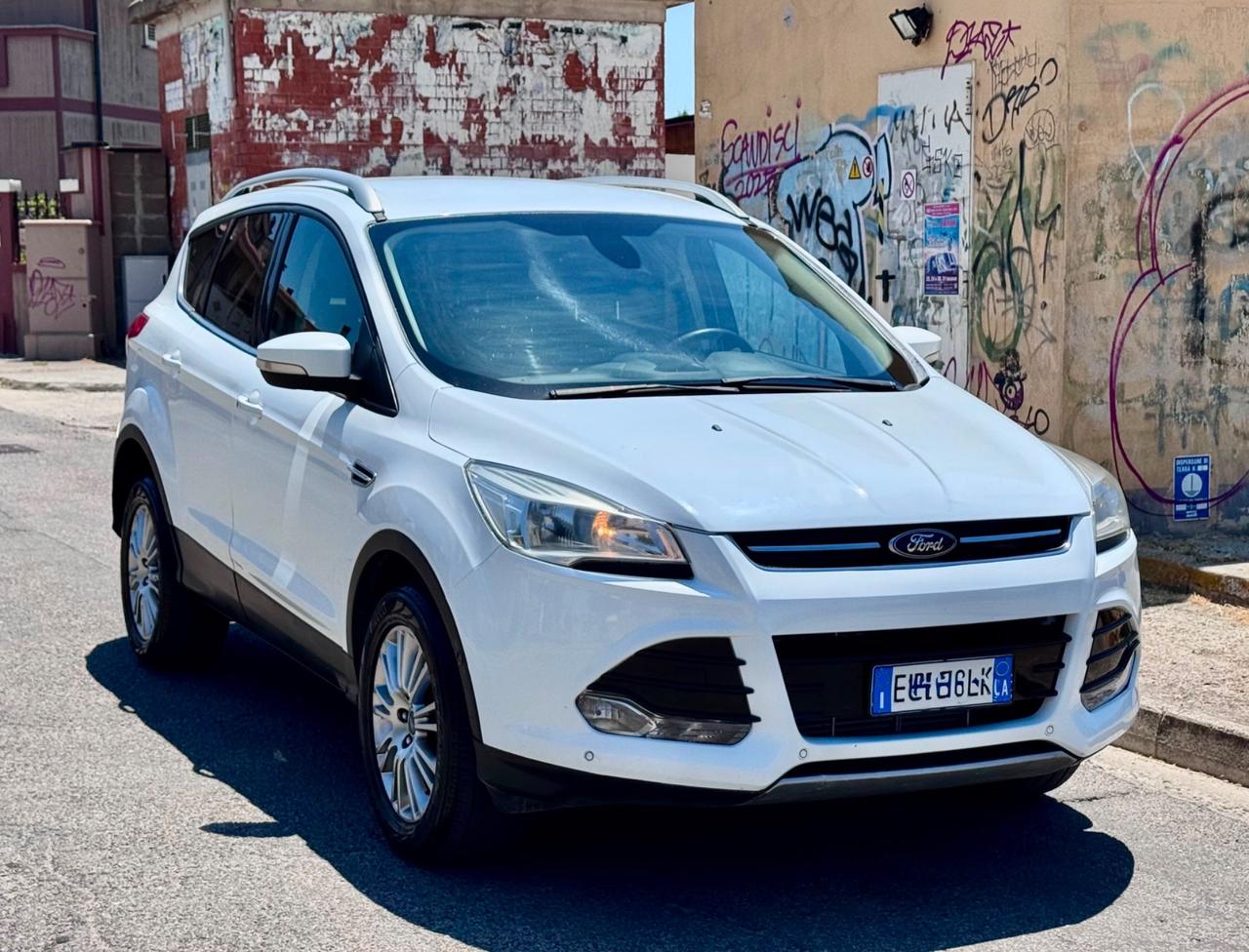 Ford Kuga 2.0 TDCI 140 CV 4WD Powershift Business