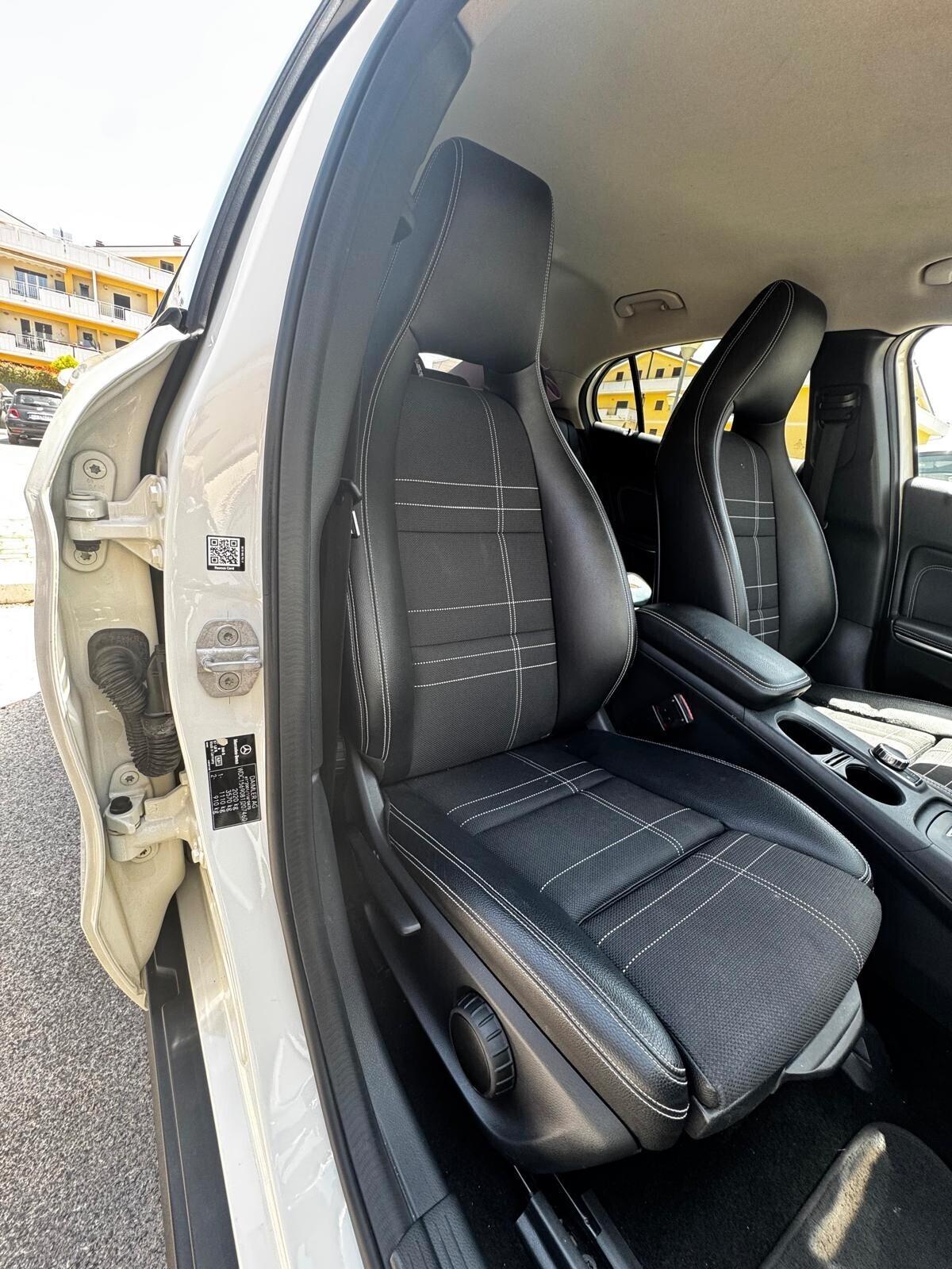 MERCEDES GLA 200CDI SPORT NIGHT EDITION AT7