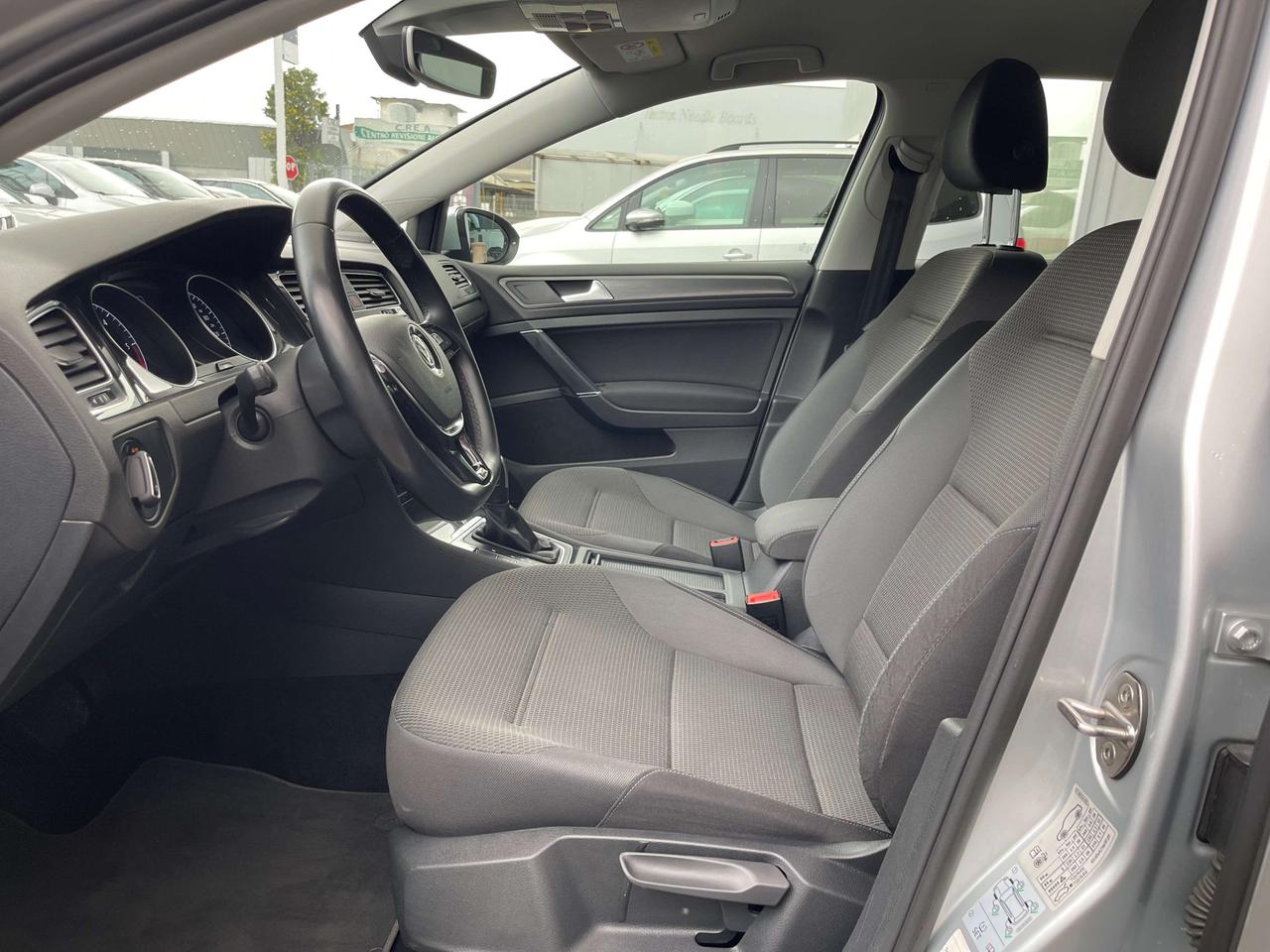 Volkswagen Golf Variant Golf Variant 2.0tdi Business 150cv dsg iva esposta