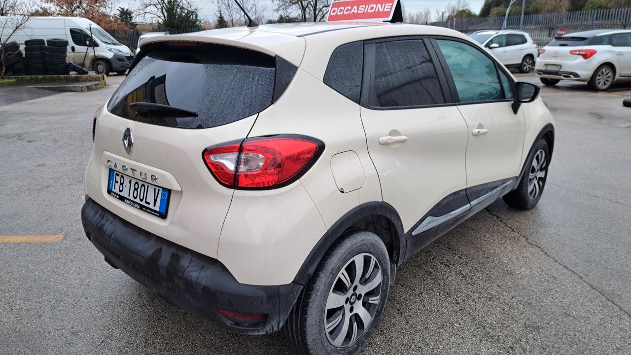 Renault Captur dCi 8V 90 CV EDC Start&Stop Energy Intens