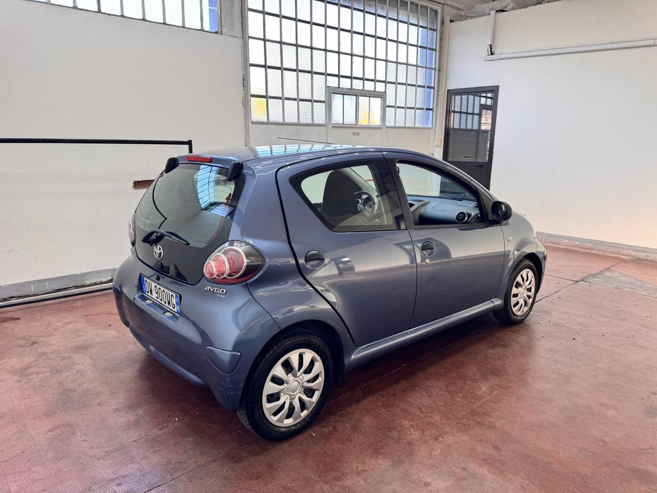 Toyota Aygo 1.0 benzina