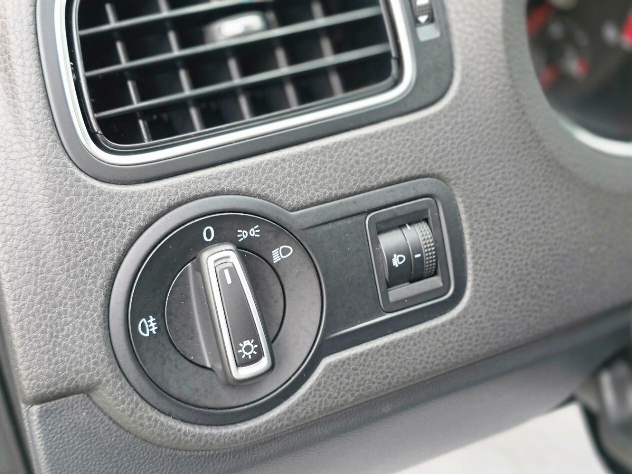 VW POLO 1.4 TDI 75CV UNICO PROP,GARANZIA,COM VOLAN - 2015