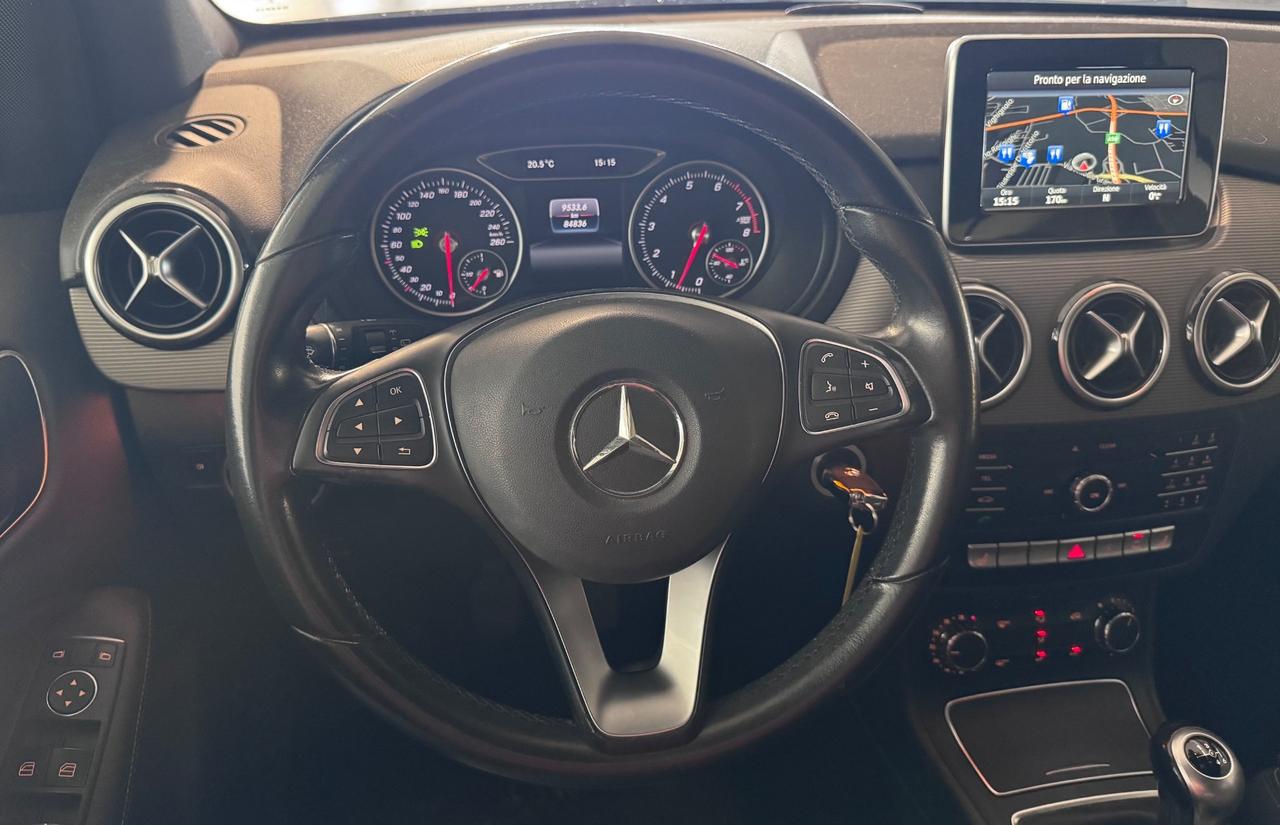 Mercedes-benz B 180 Premium 84.836 km Unico Proprietario