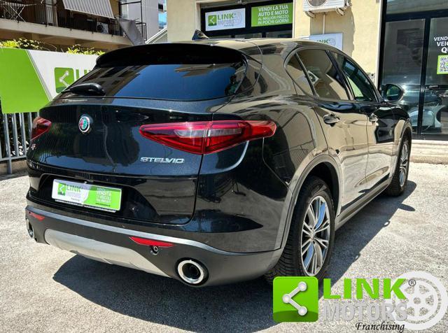 ALFA ROMEO Stelvio 2.2 Turbodiesel 210 CV AT8 Q4 Executive